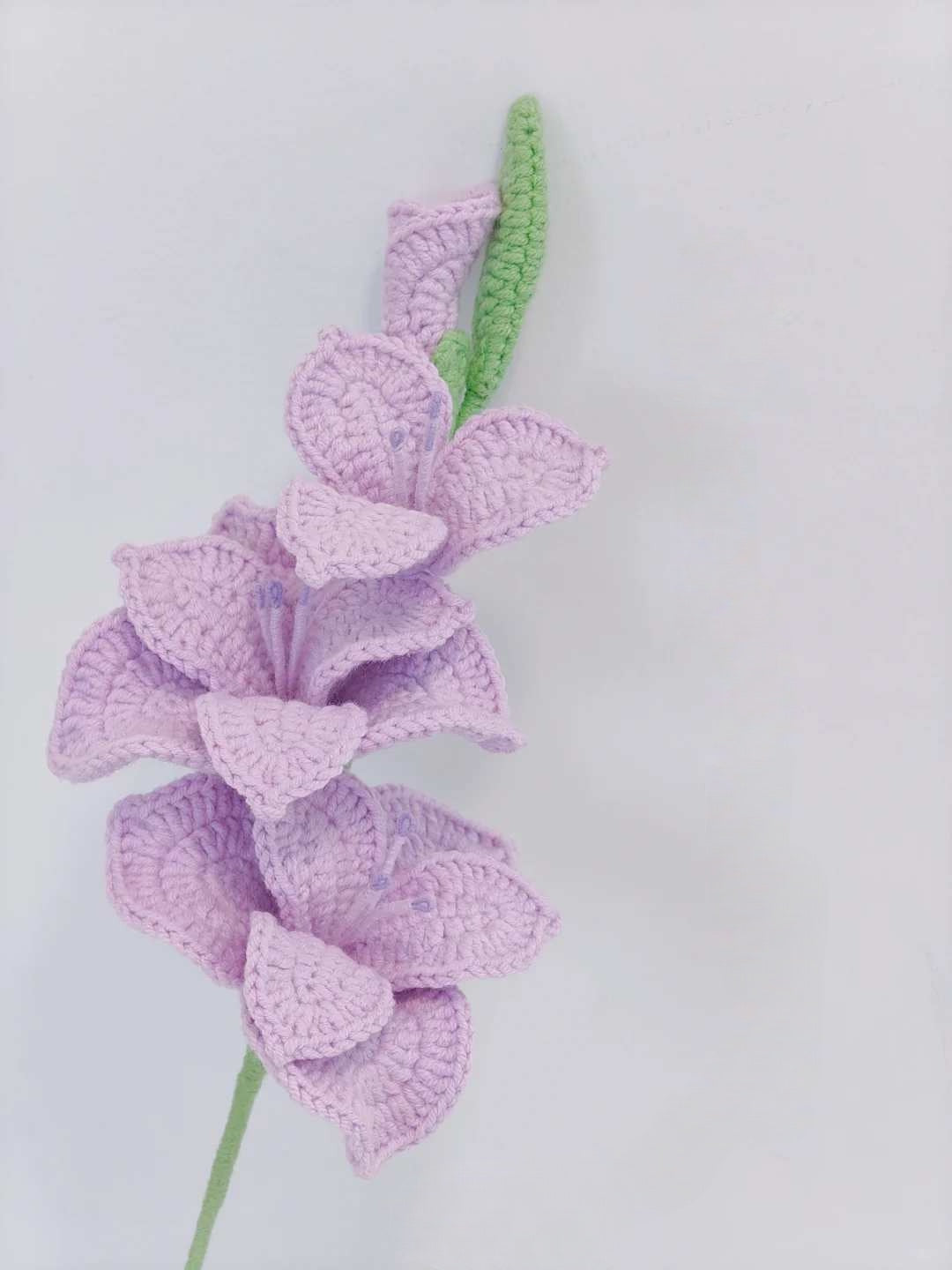 Crochet bouquet Gladiolus Pattern | hand made, personalized gift for mother, graduation ,home decoration